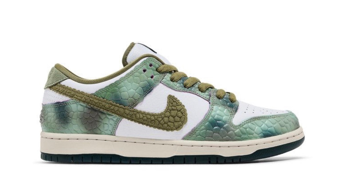 Nike SB Dunk Low Alexis Sablone Chameleon