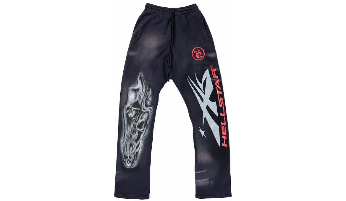 Hellstar Airbrushed Skull Flare Sweatpants Midnight Dye Black