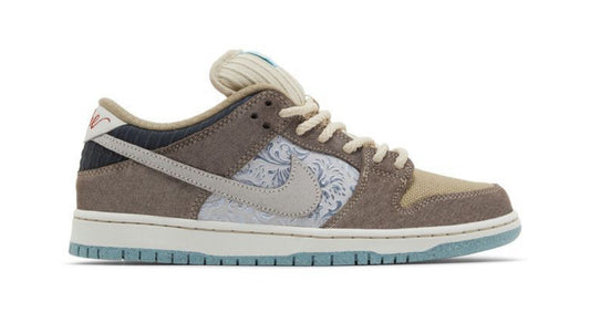 Dunk Low SB Big Money Savings